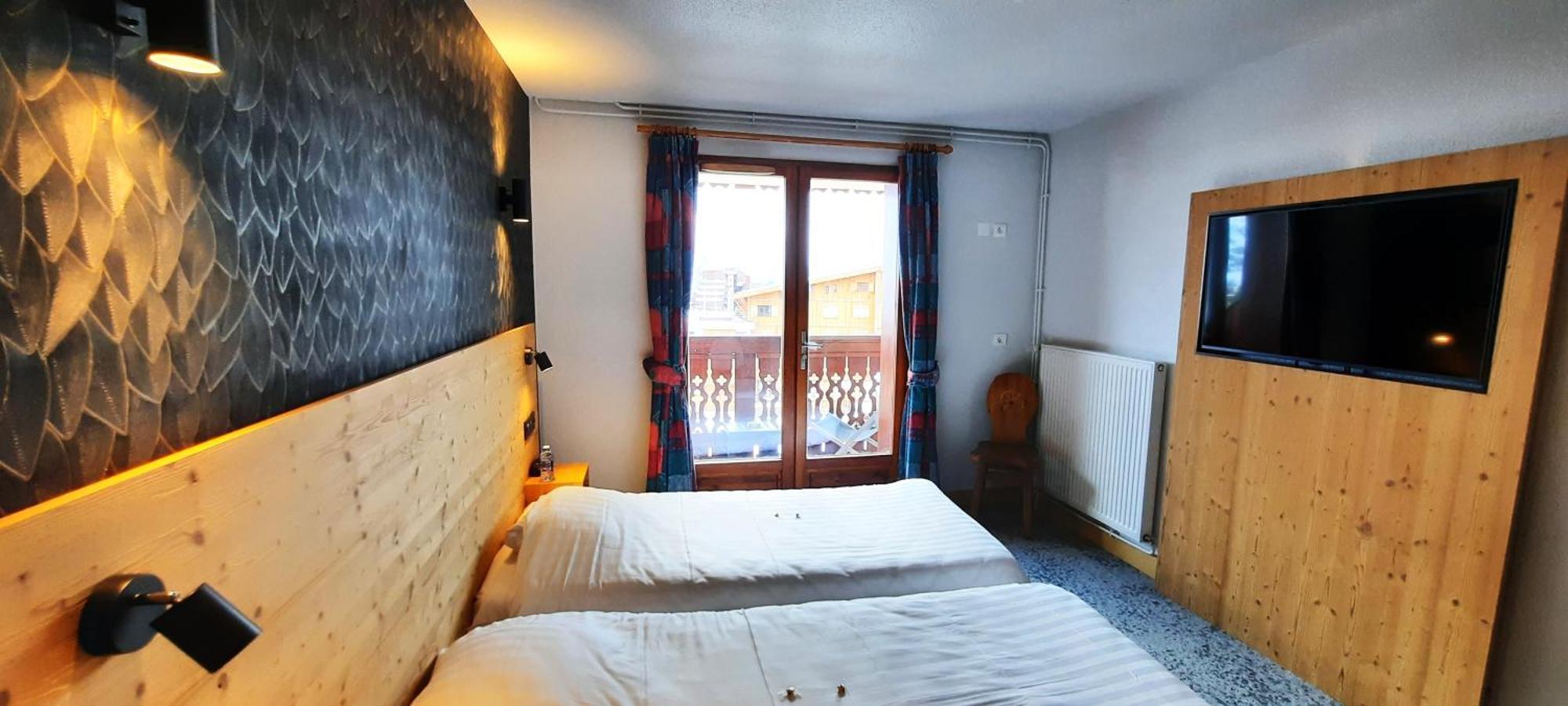 Hotel Les Bruyeres Alpe d'Huez Kültér fotó